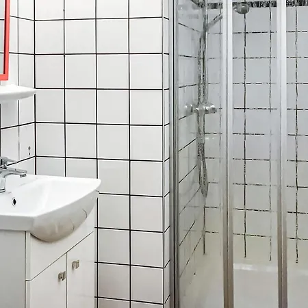 Koelpinseeusedom 펜션 *